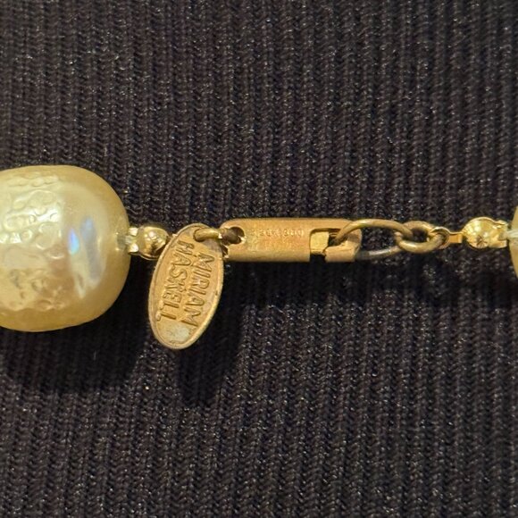 Miriam Haskell Ivory Pearl Necklace 16 inch - Picture 4 of 6